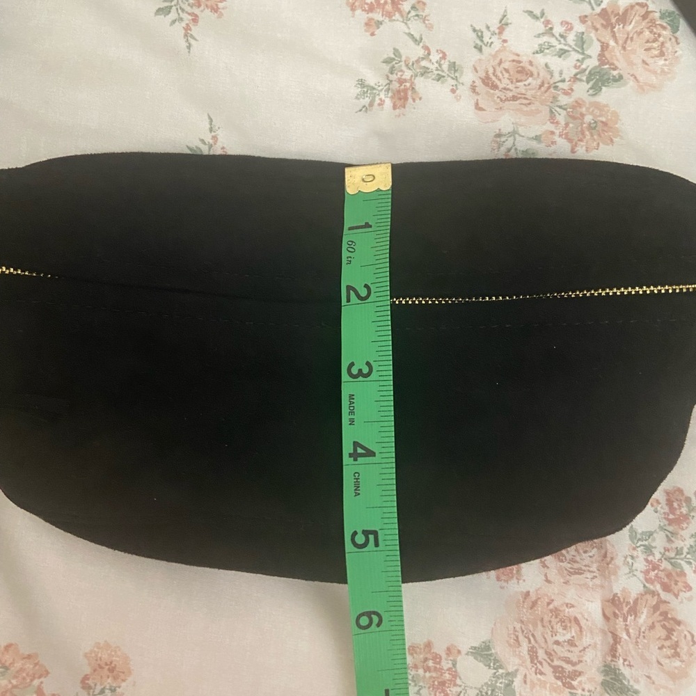 SMALL SUEDE BLACK WAIST POUCH - Picture 6 of 7